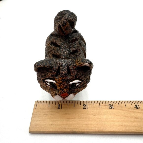Artesania Rinconada brown tabby cat figurine Uruguay art pottery brown white - Picture 12 of 13